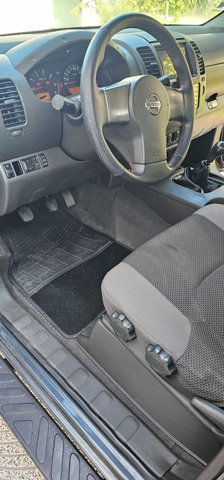 Nissan Navara D40 2.5 dCi 4x4 — photo 4