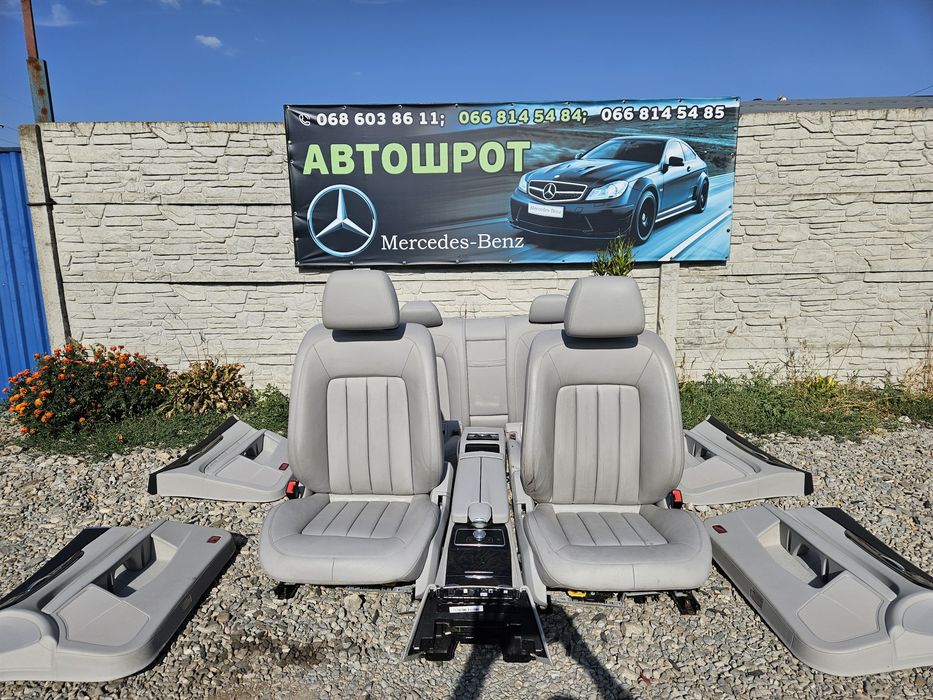 Салон,сидіння Мерседес CLS w218