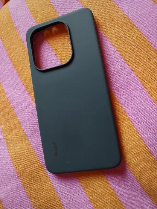 Oryginalne Czarne silikonowe matowe etui Xiaomi Redmi Note 14