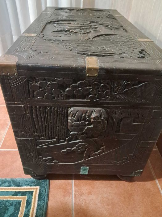 Arca madeira africana mocambique