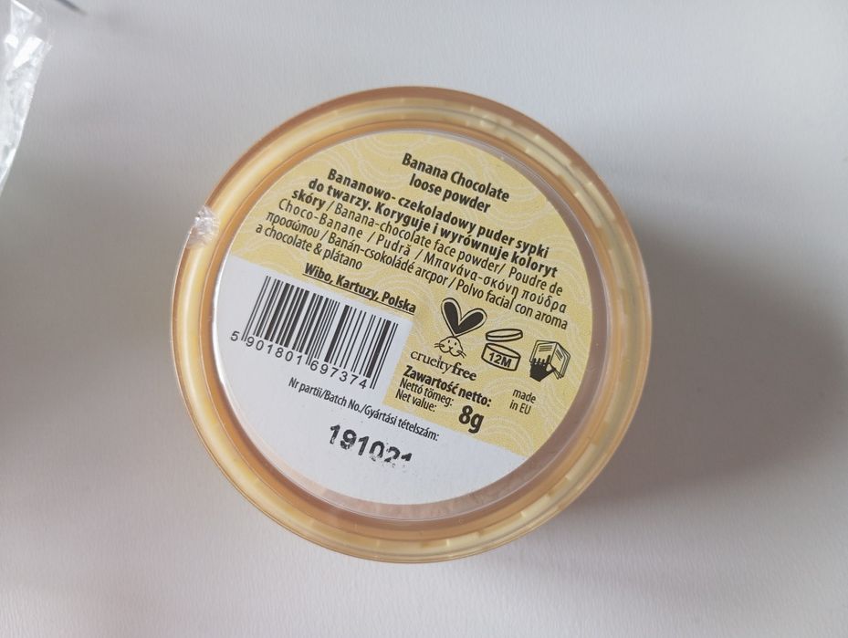 Puder do twarzy plus gąbeczki gratis
