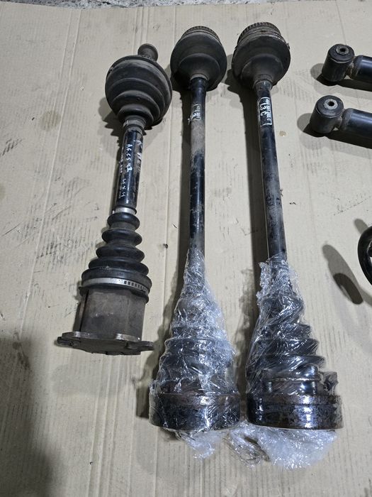 Полуось задняя передняя Audi A6 C5 4B0501203C привод шрус ауди а6 с5