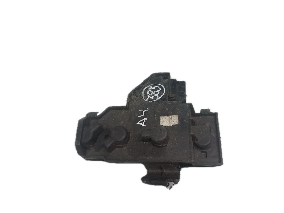 Suporte lâmpada esquerdo AUDI A3 (8L1)