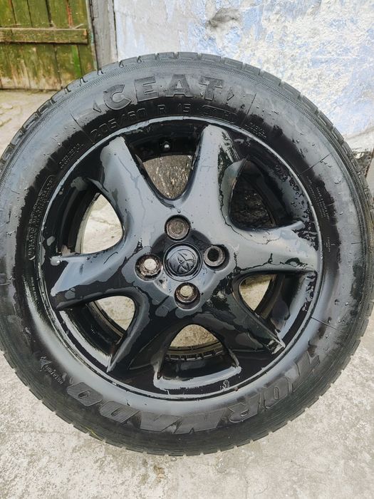 АКЦИІЯ!     Диски та резина гума  R15 4/100 205/60  тойота