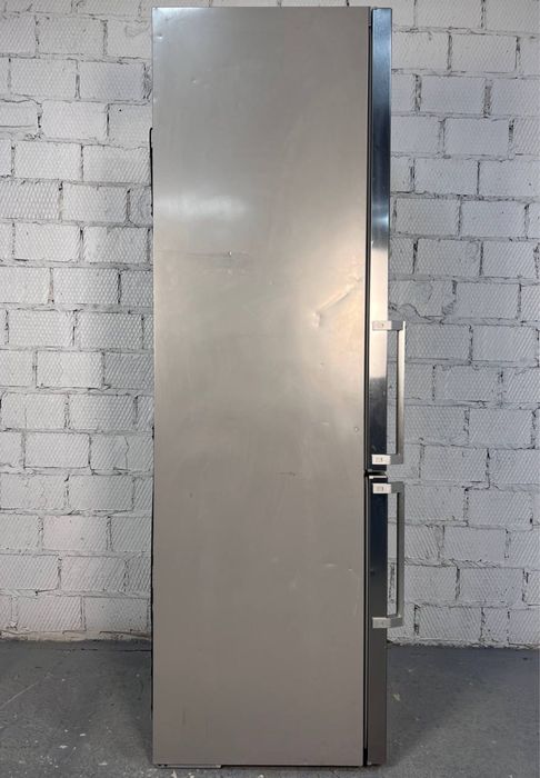 Холодильник Bosch KGE49AI40/09