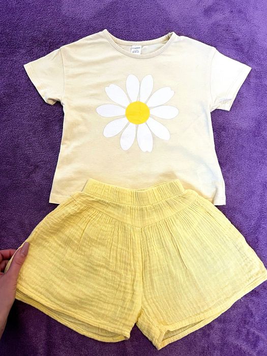 Костюмчик на дівчинку 86-92