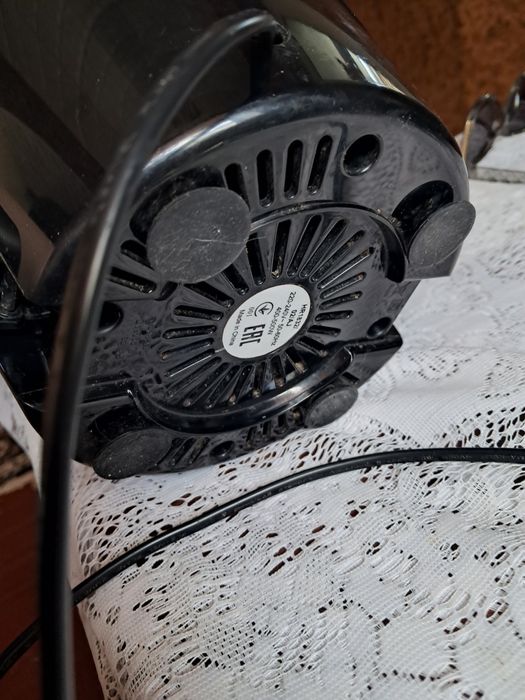 Соковижималка НR1832/02AJ