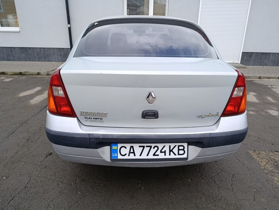 Рено Clio simbol