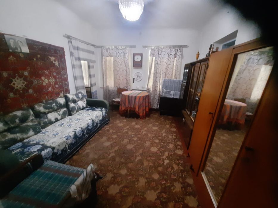 Цегляний будинок 4 кімнати вул.Поділ поруч річка