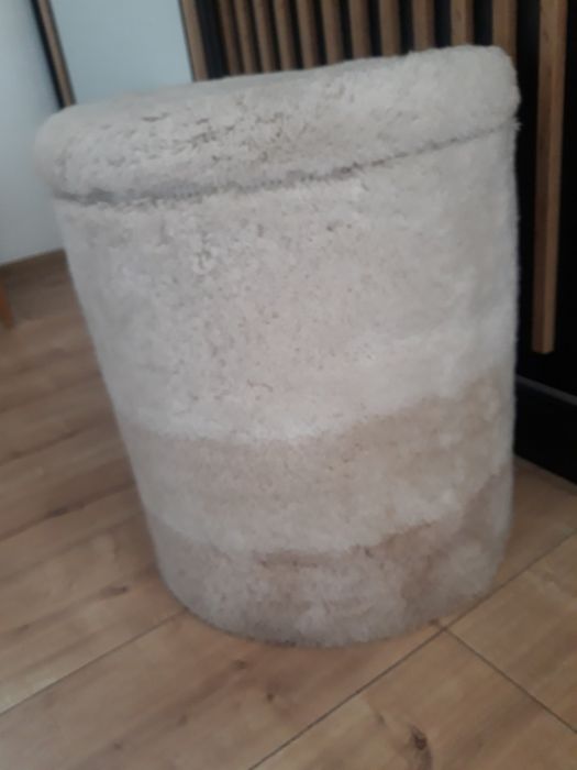 Pufa pluszowa ze schowkiem