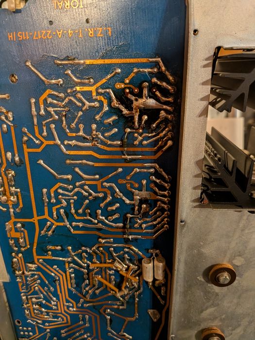 Wzmacniacz UNITRA PA1801 wersja z francuskimi napisami uszkodzony