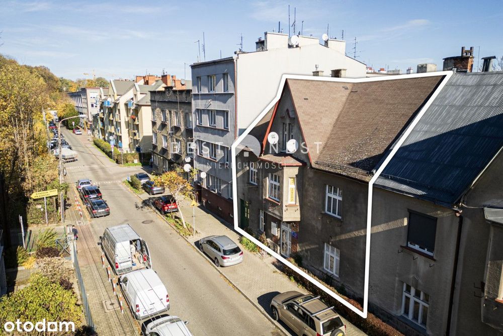 Inwestycyjna kamienica w centrum miasta