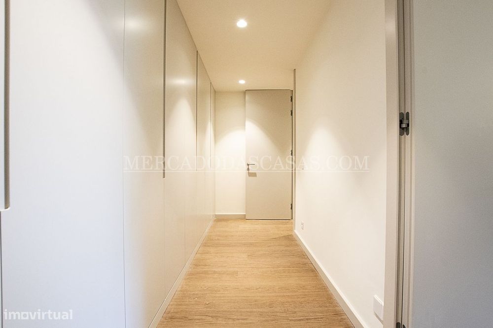 Apartamento T2 c/box 1 viatura, qualidade Premium
