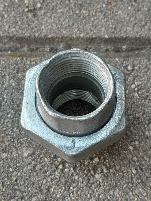 Śrubunek ocynkowany 1 cal