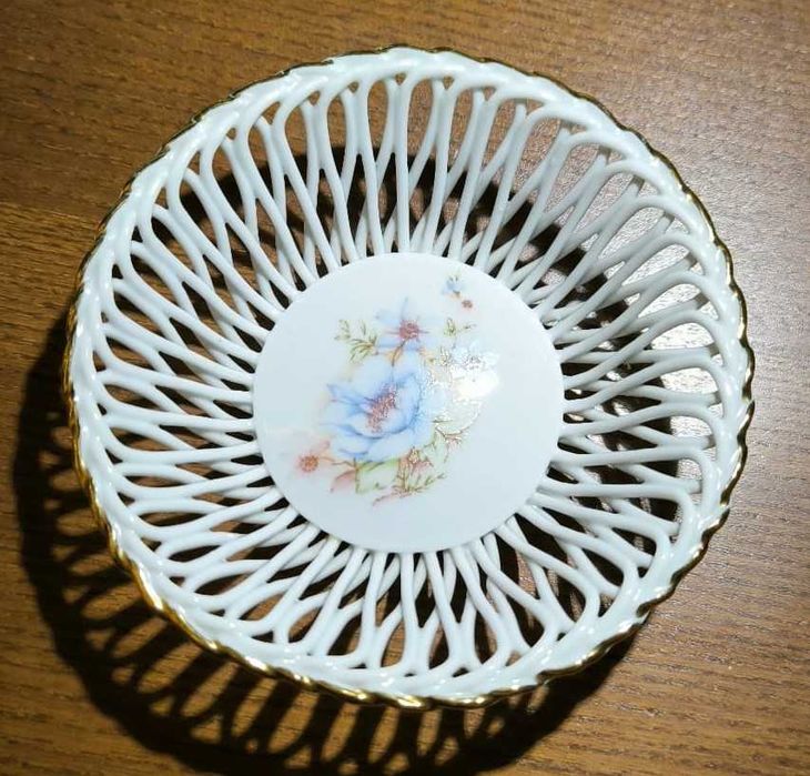 Ażurowa miseczka porcelanowa Alba Iulia Rumunia