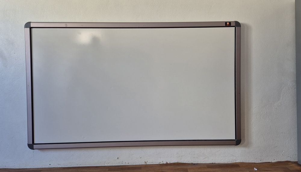 Quadro interativo escolar