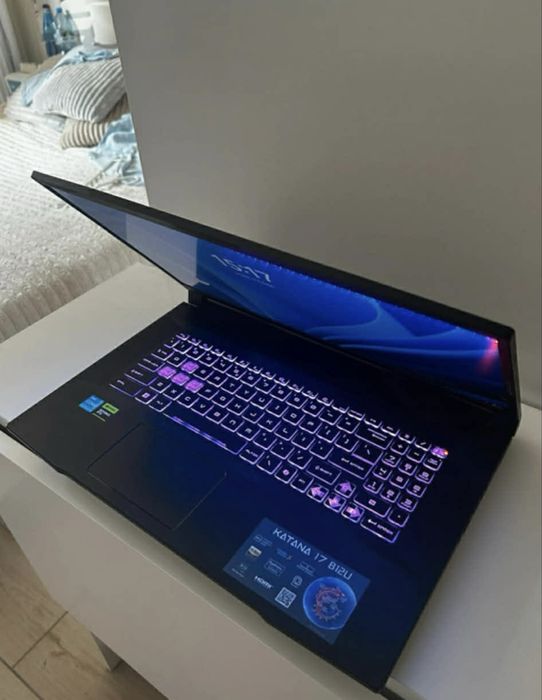 Laptop MSI katana