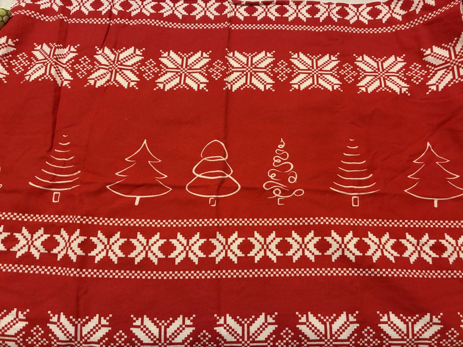 Swiateczna poszewka na koldre i dwie poduszki komplet