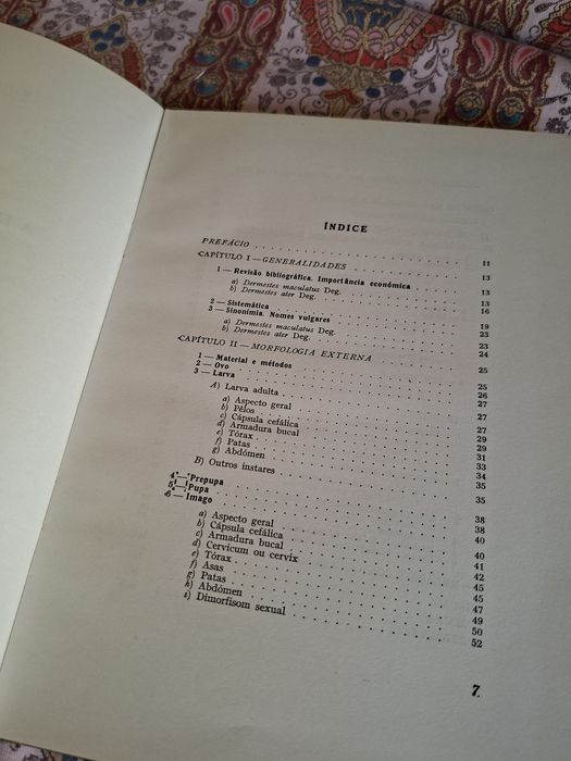 Dois livros da colecção Estudos Ensaios e Documentos do Ministério do Ultramar