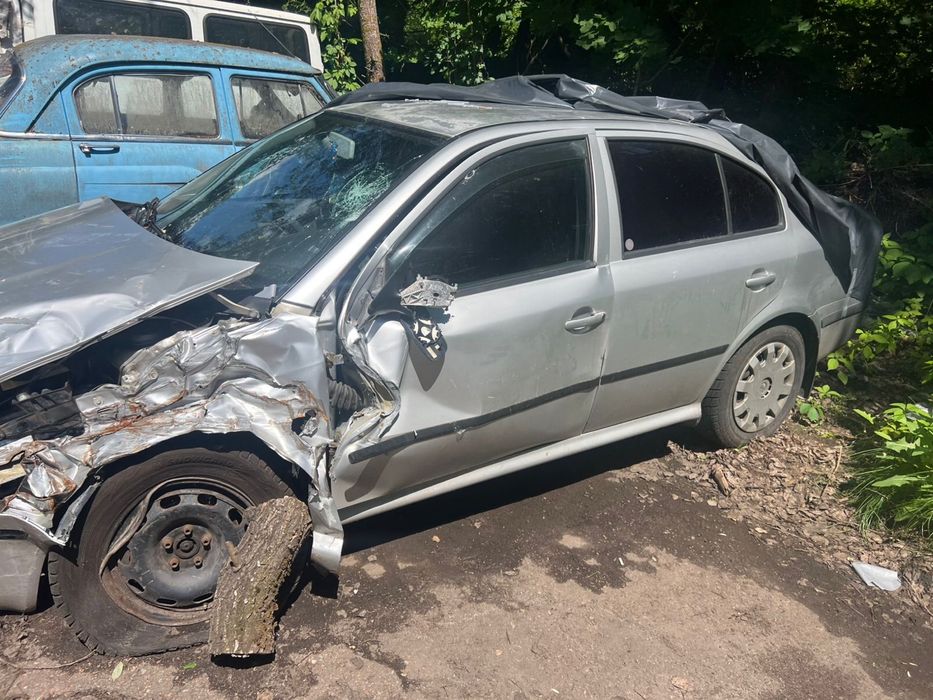 Skoda Octavia Tour 1.9 TDI 2001 — після ДТП, двигун + КПП на машині
