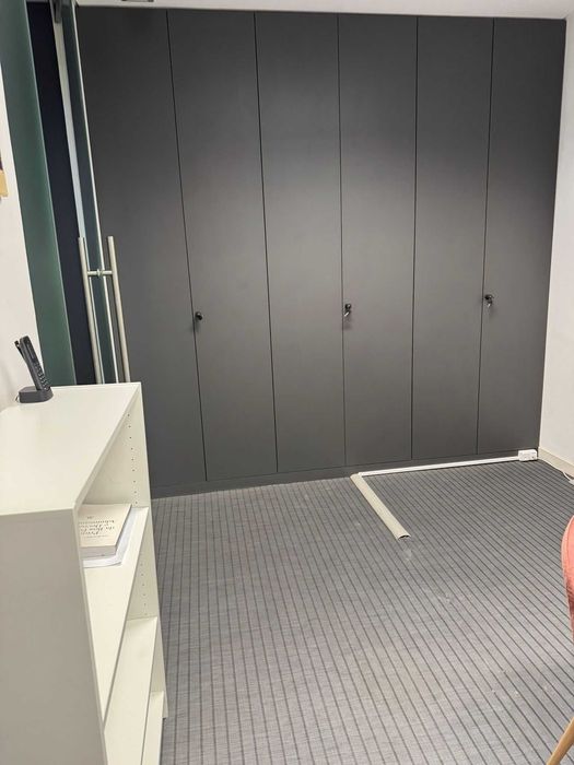 Gabinete / Escritório Na Av da República - Arrendamento