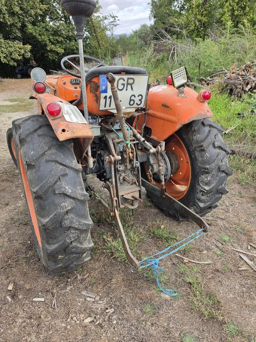 Trator kubota 25 cv