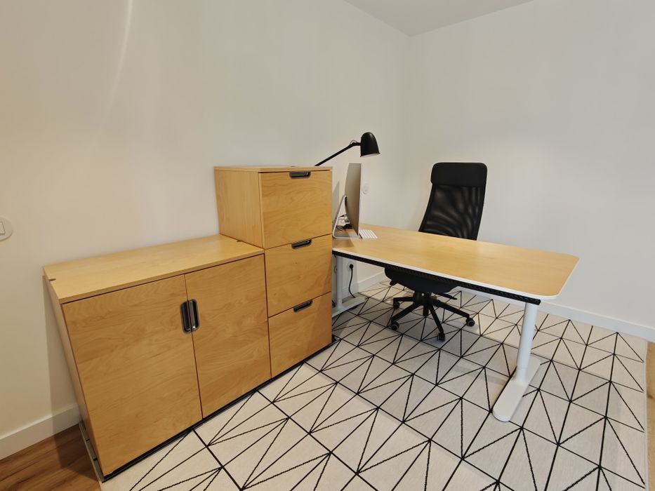 Conjunto Escritório IKEA | Secretária + Arquivo + Armário