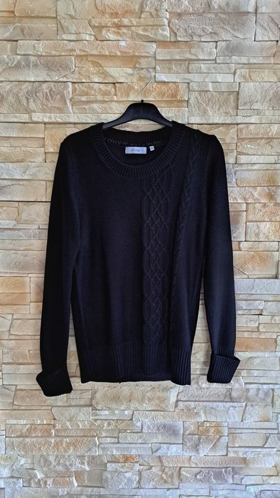 Czarny sweter na jesień Yessica