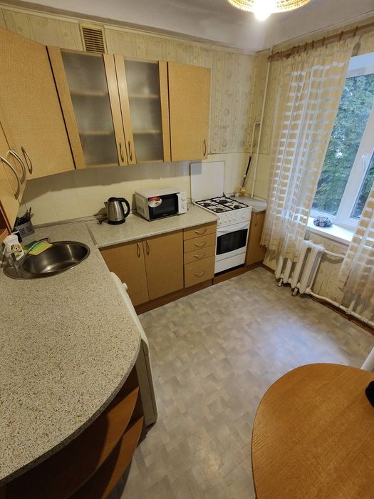 2х комн вул. Юлії Здановської 30/2  м. Васильківська Інститут Раку