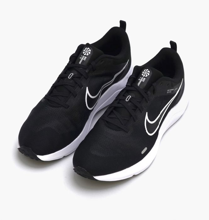 Легкі кросівки Nike Downshifter 12 Black оригінал Dd9293-001