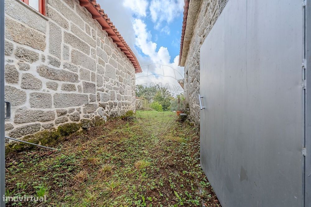 Moradia T2 para venda