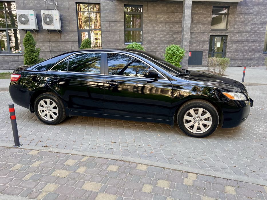 Продаж Toyota Camry 40