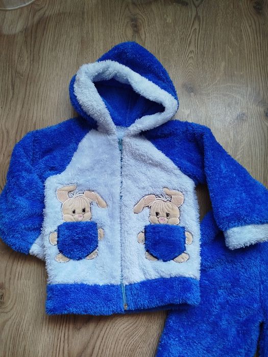 Продам теплий костюм для хлопчика