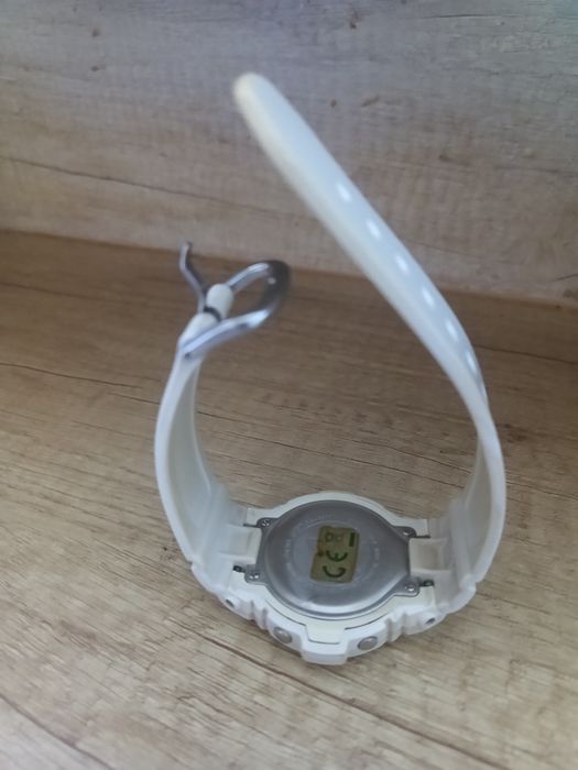 Casio Baby-G 6900