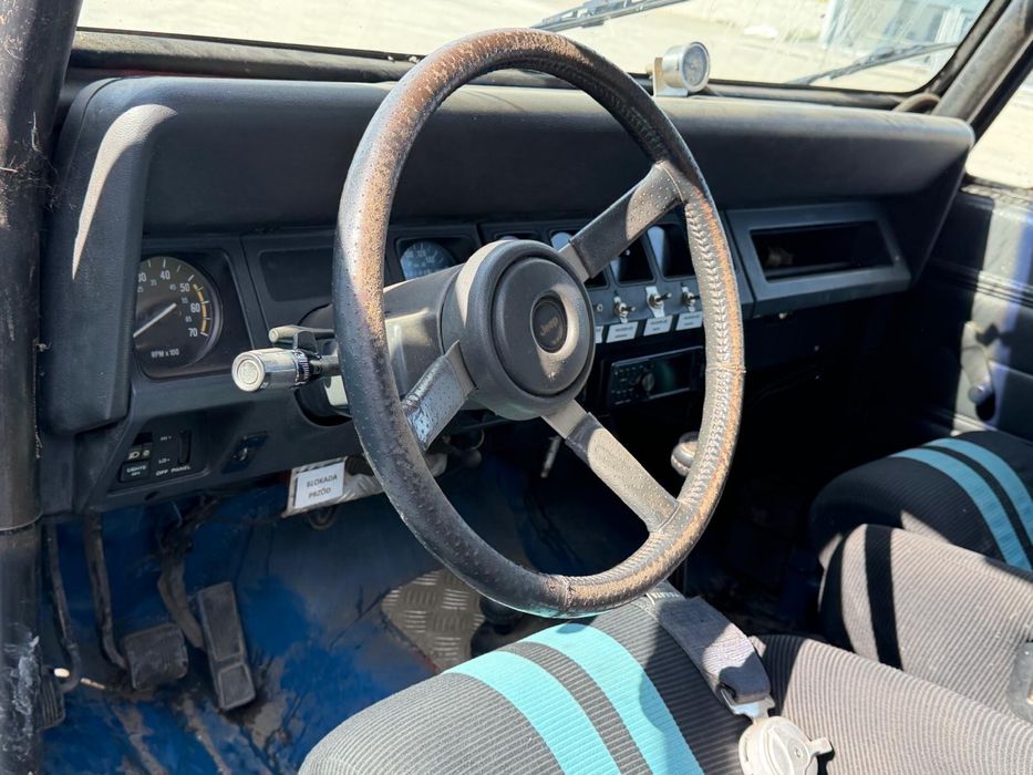 Jeep Wlangler 4.0 YJ most Patrol Off Road Simex 35”