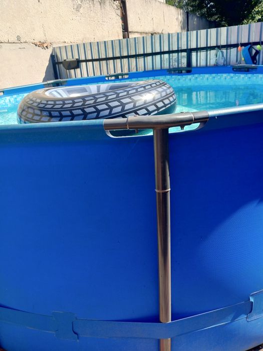 Продам каркасный бассейн 3.66 на 133