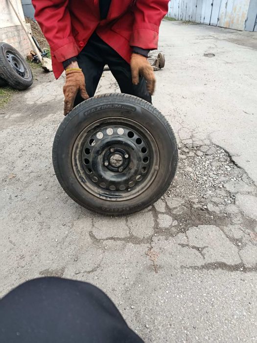 Резина лето на дисках doublestar maximum  165/75/14