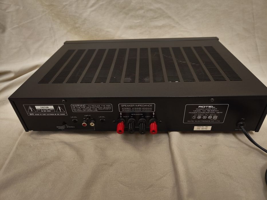 Końcówka mocy Rotel RB-930AX