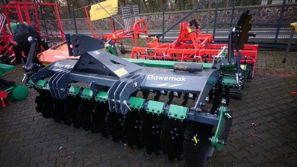 Brona talerzowa ciężka ścierniskowa Ozyrys BTB talerzówka