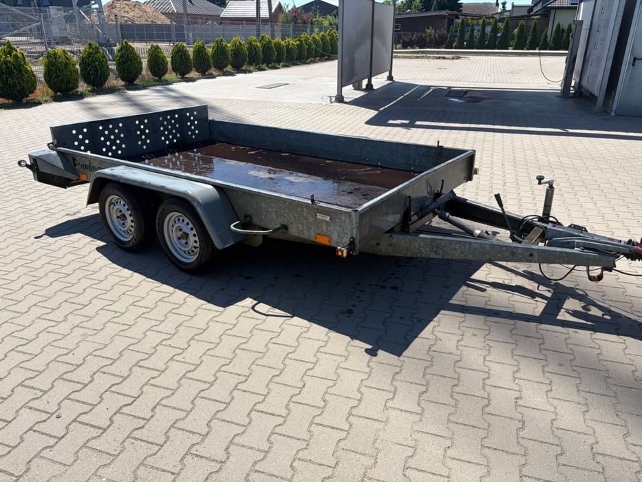 Przyczepka samochodowa / Laweta pod koparke / Uchylna