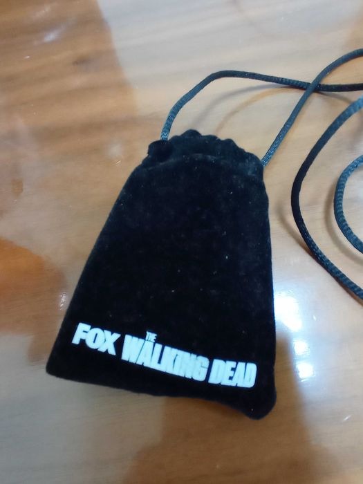 The Walking Dead escultura zombie oficial