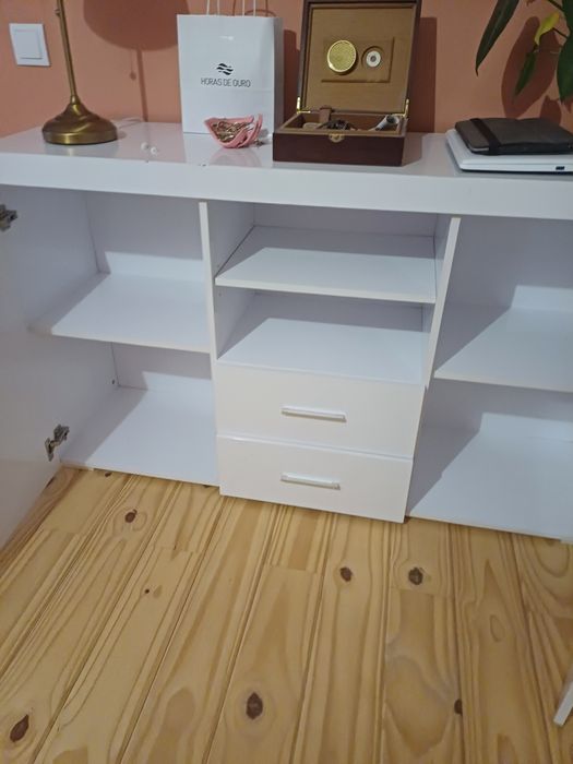 Cómoda Branca / Móvel TV