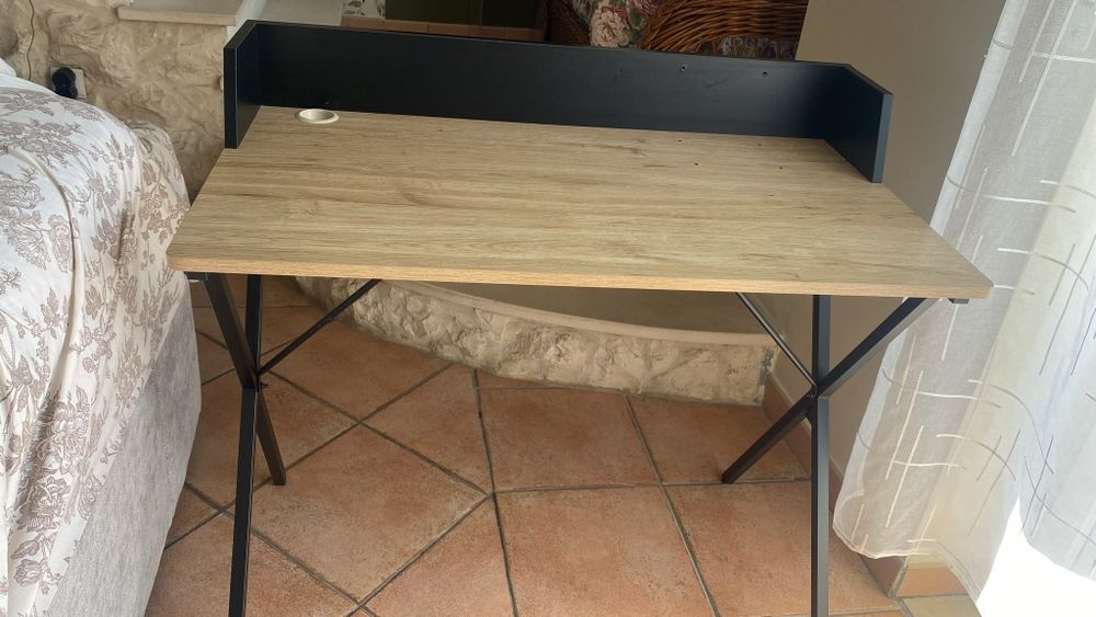 Secretaria.     .