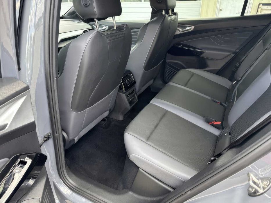 Volkswagen Id.4 Pro      2023
