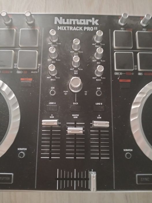 Vendo misturador DJ numark pro 2