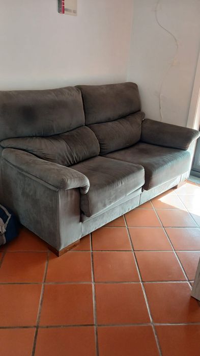 Sofá cinza 2 lugares