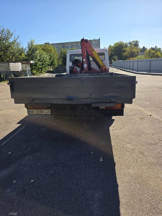 мерседес 711 1996 року