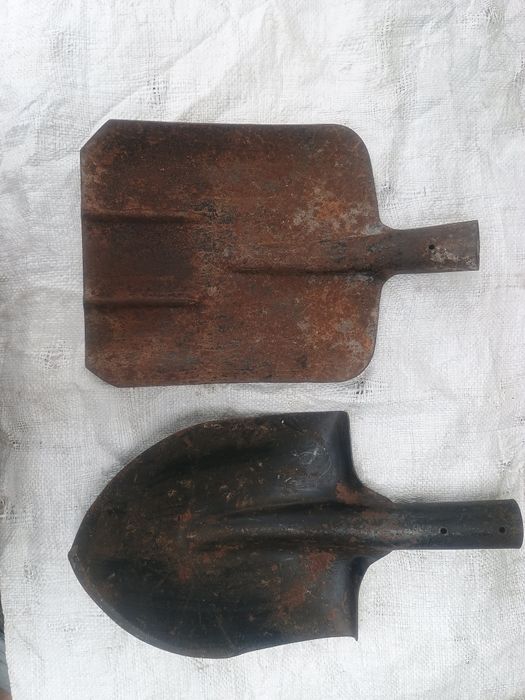 Лопата  совковая