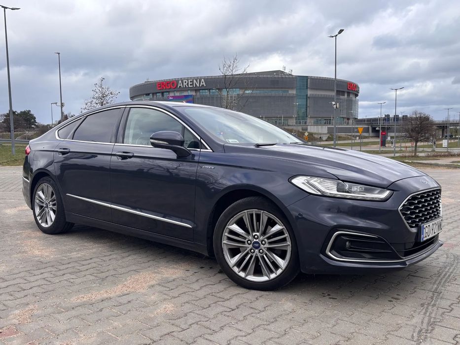 Ford Mondeo Ford Mondeo Vignale 2.0 EcoBlue 190 KM • Aut. • 2020 • ASO • 1właść.