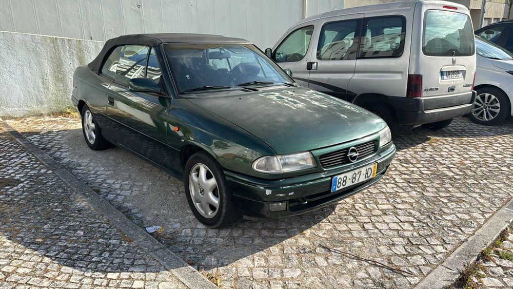 Opel astra bertone cabrio de 1997 1.4 com gpl